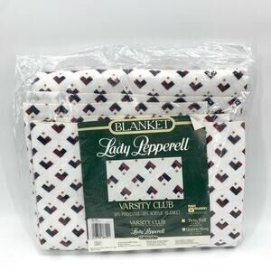 Vintage NWT Lady Pepperell Polyester Blend Queen 102”x90” Blanket Varsity Club